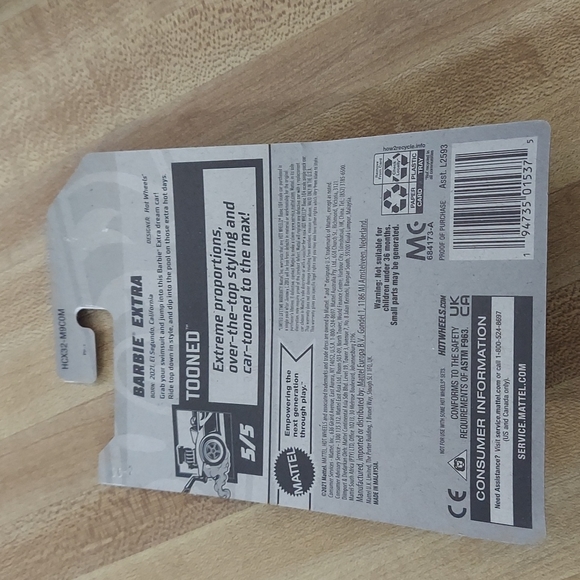 Hot Wheels Barbie Extra - Picture 2 of 8